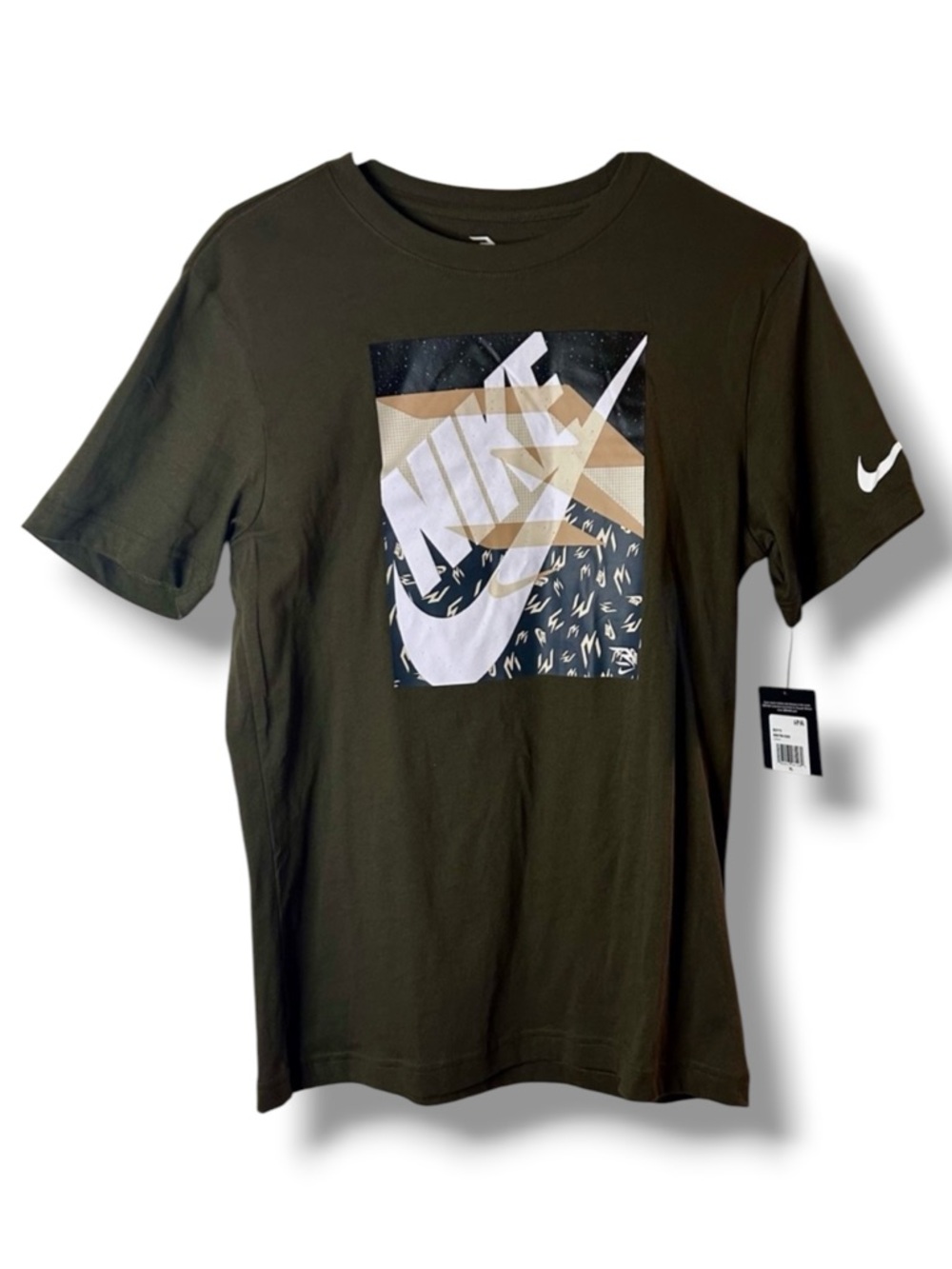 NWT Nike 3BRAND by Russell Wilson Dark Forest Green Graphic Tee Size XL 13-15yrs